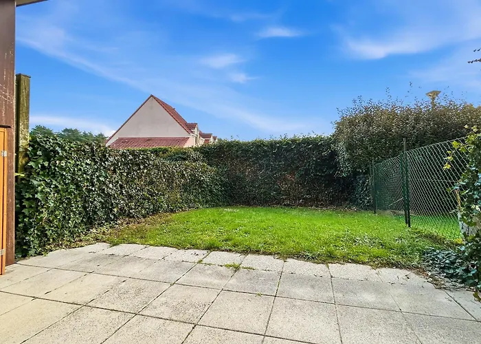 Lumineux Avec Jardin Et Parking Privé *