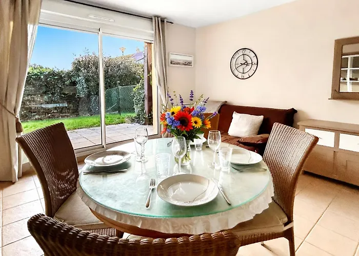 Lumineux Avec Jardin Et Parking Privé Appartamento